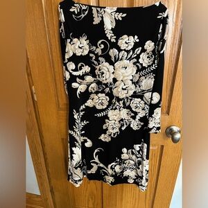 White House Black Market black floral dress. Size small